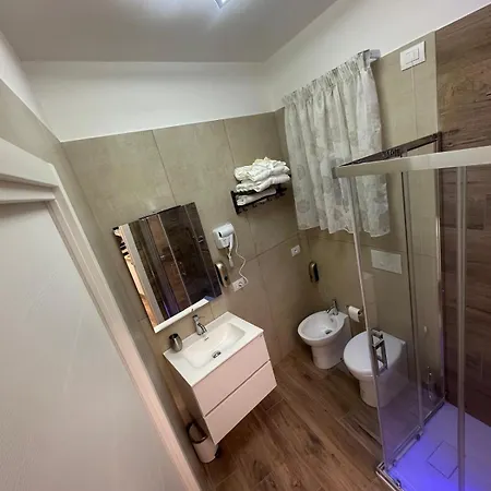 Casanovahouse アパート ナポリ